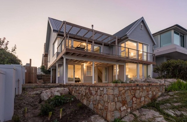 Sunridge Aan Zee | Luxury Beach Villa, Onrus Beach