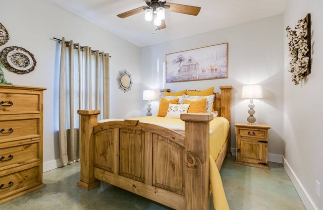Sunrise Farm W/2BR & 2 BA-NEW!