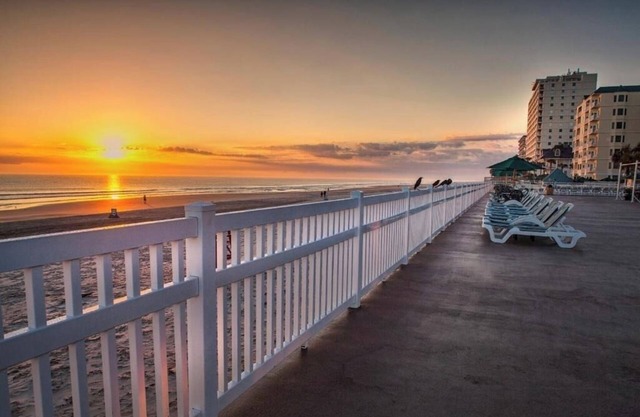 Sunrise Ocean View from 1BR Condo – Walk to Beach & Enjoy Coastal Vibes