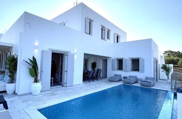 SUNSENSES VILLA DIONE PRIVATE POOL