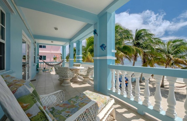 Bermuda Beach San Pedro 