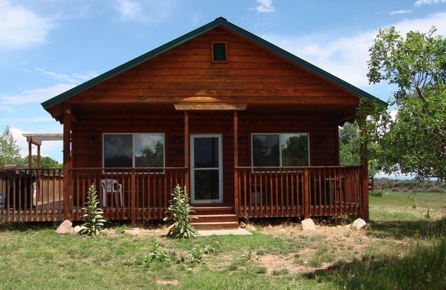 Sunset Cabin #4 (Near Moab, UT)