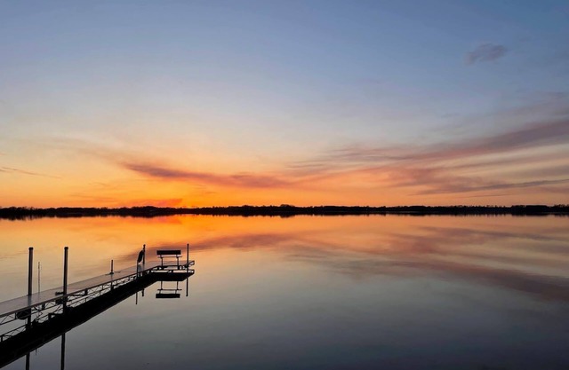 Sunset Cabin on Long Lake - SLEEPS 15