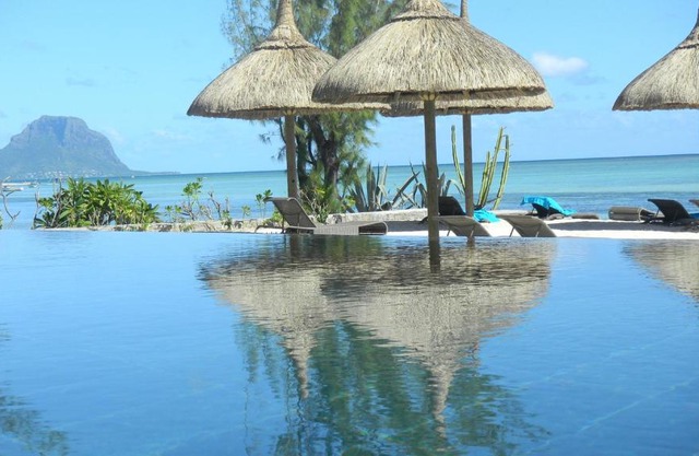 Sunset Coast Apartment