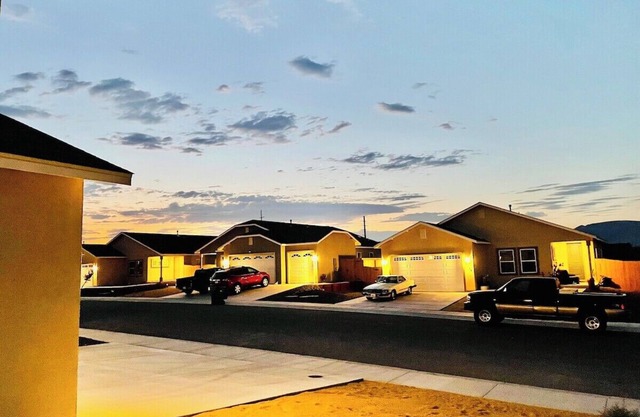 Sunset Haven,Pets OK,9 Beds