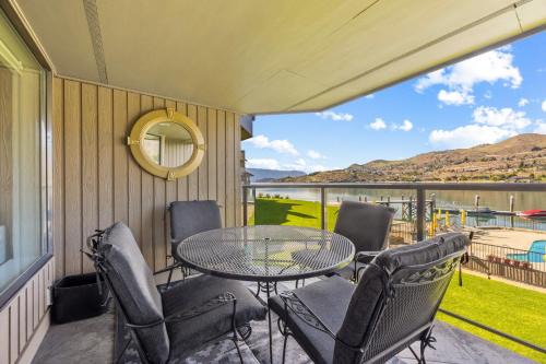 Sunsets at Lake Chelan Petersons #324
