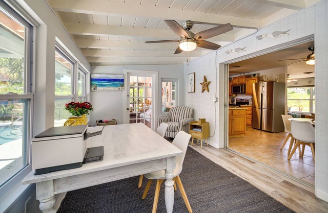‘Sunshine & Happiness’ Fort Pierce Rental w/Pool!