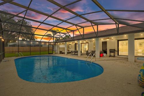 Sunshine State Retreat Luxury Pool Home