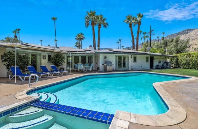 Sunstruck Palm Springs - Your Private Poolside Retreat Awaits