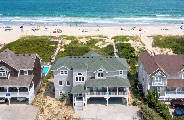 Sunswept: Oceanfront, Pool, Hot Tub, Dunetop Deck