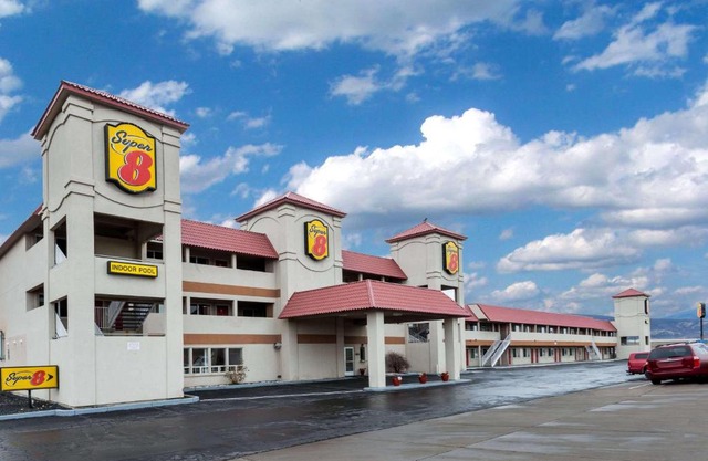 Super 8 by Wyndham Fernley