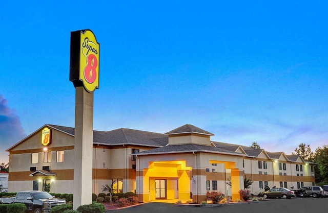 Super 8 by Wyndham Hernando