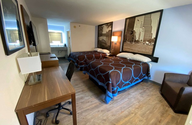 Super 8 by Wyndham Marietta/West/Atl Area