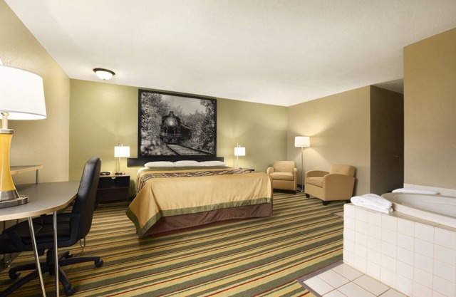 Super 8 by Wyndham Rantoul