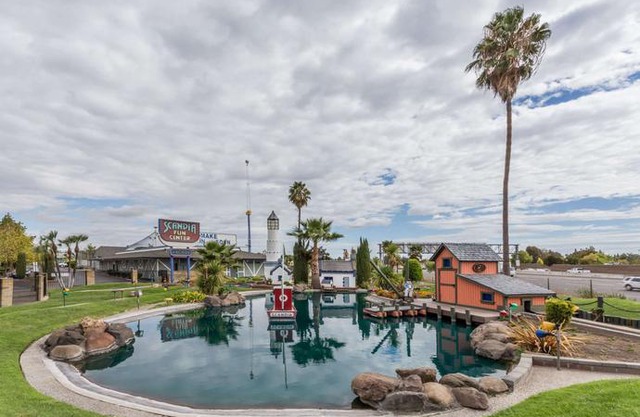 Super 8 by Wyndham Sacramento