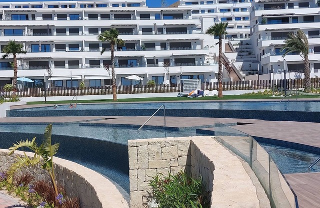 Super Appartement Neuf Dans L'arrière Pays de Benidorm à 3 km de la Plage