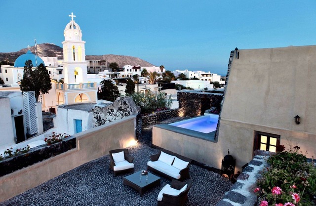 Super Luxury Santorini Villa | Mansion Kyani | Private Pool | 3 BDR |.