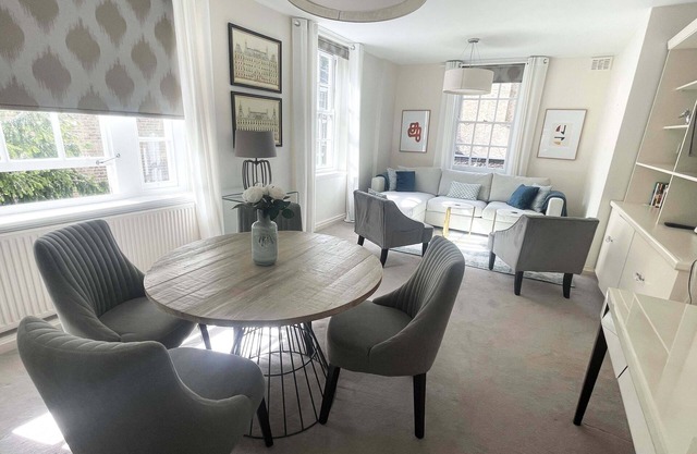 Super Stylish Living in the Best Location in the Heart of Kensington