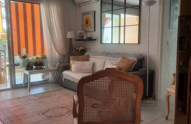 Super T2 fully refurbished late 2015, 300m from beach and port, wonderful terrace
