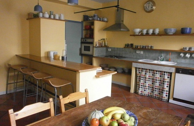 Super Town House in Bourg d'Oisans, Spacious & Bike Friendly with Garage & WiFi