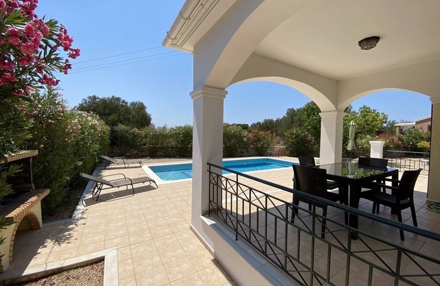 Superb 2 bedroom luxury villa with incredible views