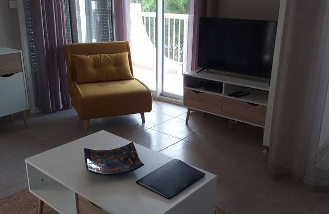 Superb F2 54m2 air-conditioned -3 *- town center- La Grande Motte (Hérault)