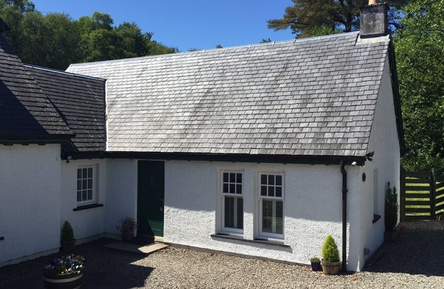 Superb luxury Rural Location set close to the banks of Loch Lomond National park