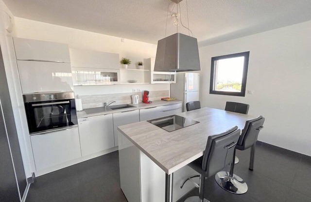 Superb T3 Apartment 6 People 100 m From the Beach Pool- 6ODYS405C