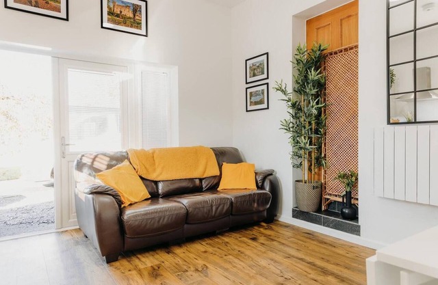 Superb Tiny Home. Super fast Wi-Fi. Parking.