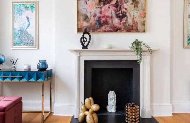 Superb townhome with AC Next to Buckingham Palace - Sleeps 8