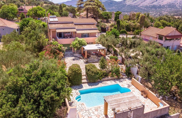 Superb villa with private pool in a stunning location above Myrtos bay
