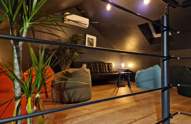 Superbe Loft de 130 m² Avec Sauna et Jacuzzi !