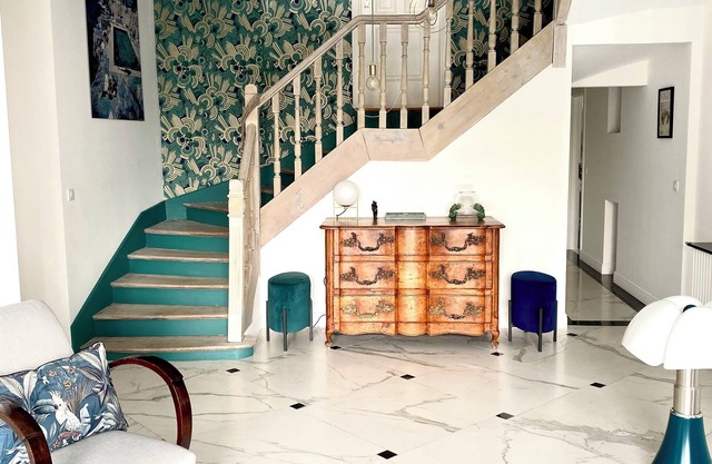 Superbe Villa,4 Chambres,3 Salles de Bain, Piscine,cannes Centre, Idéal Famille