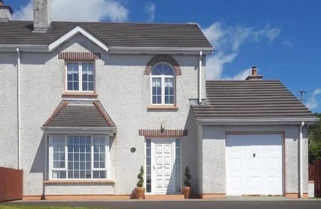 Superior 4 bed house in Moville Donegal .