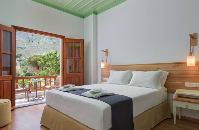 Superior Apartment with Private Veranda and Sea View A, Symi