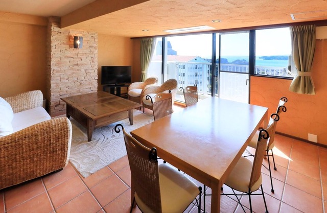 Superior room with living room and kitchen Twi / Katsuura Chiba