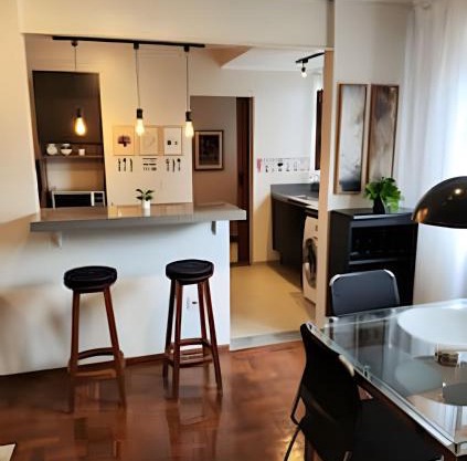 SUPERPRÁTICO-Amplo Apê com Garagem em bairro nobre