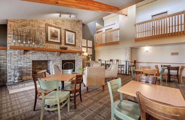 SureStay Plus Hotel by Best Western Litchfield