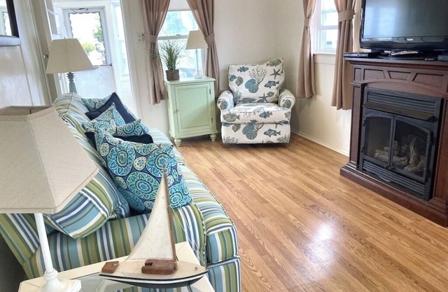 Surf City Ocean Block Home