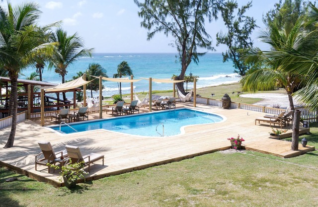 Surfers Bay Resort