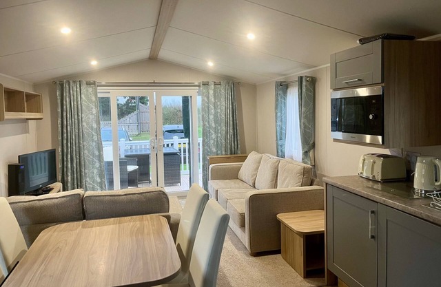 Surfside Bliss - Cayton Bay Park caravan