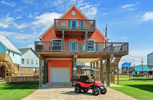 🌴Surfside paradise #2-amazing views, golf cart🌴