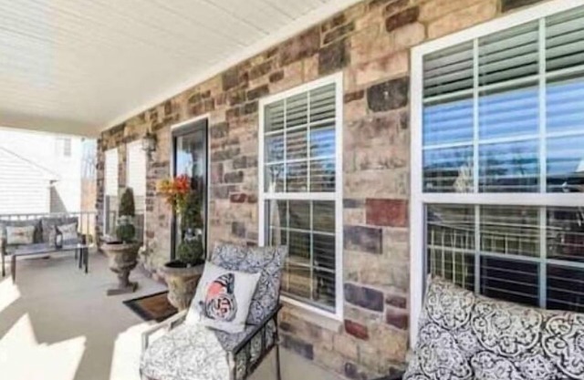 🦢Swanhaven nOffers Serene, Corporate Style Waterfront Luxury Living