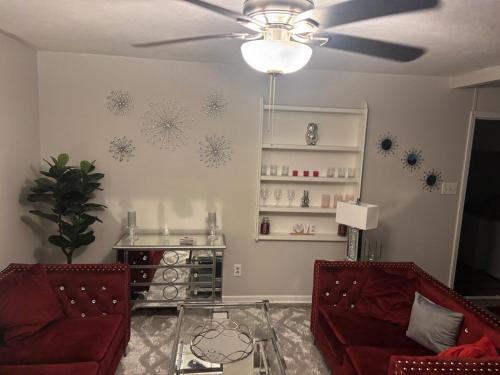 Sweat & Relax 4 Bedroom Retreat
