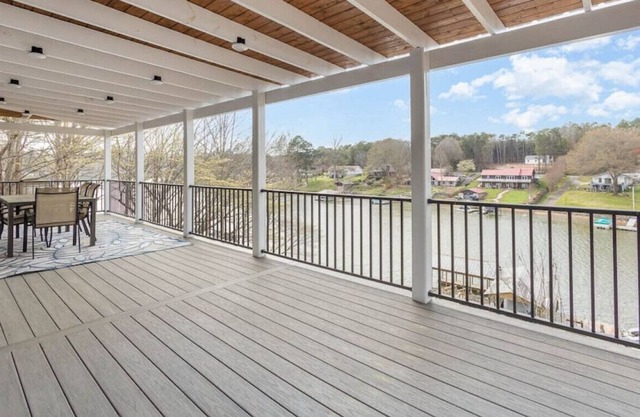 Sweet Escape on Lake Norman