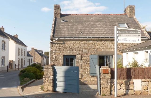 Sweet Fisherman Cottage