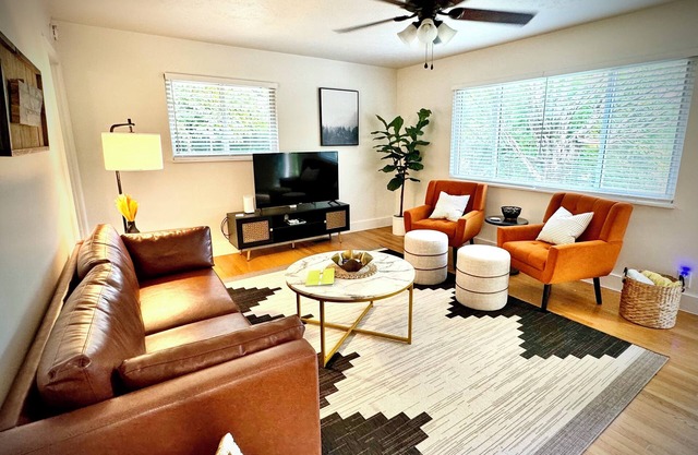 Sweet Home Knoxville - 7 min. to UTK Stadium & Downtown