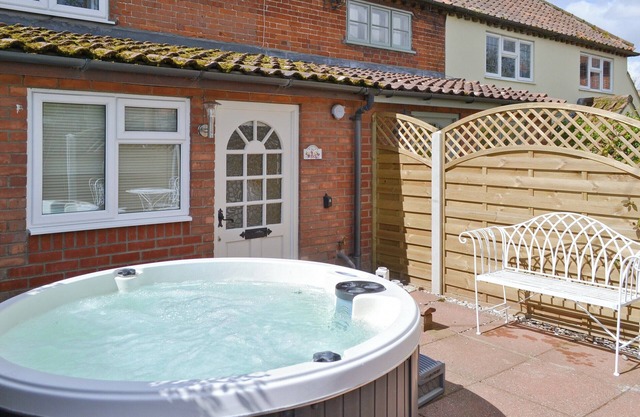 Sweet Pea Cottage- 28322