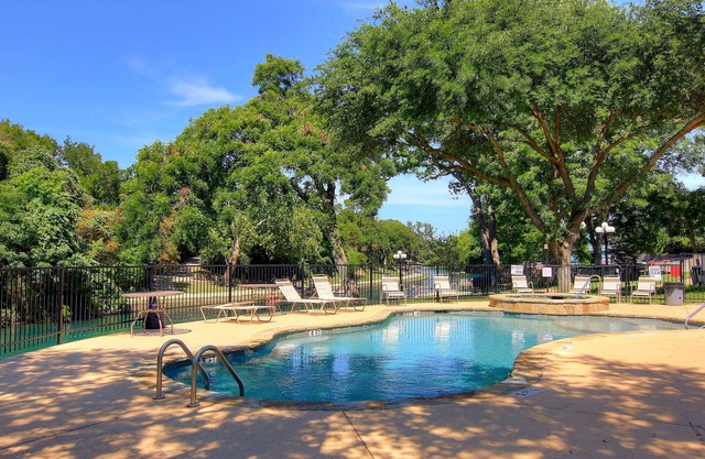 Sweet Retreat RRC A203 2 Bedroom Condo by RedAwning