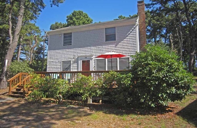 Sweet Vacation Rental Near the Bay (1901)